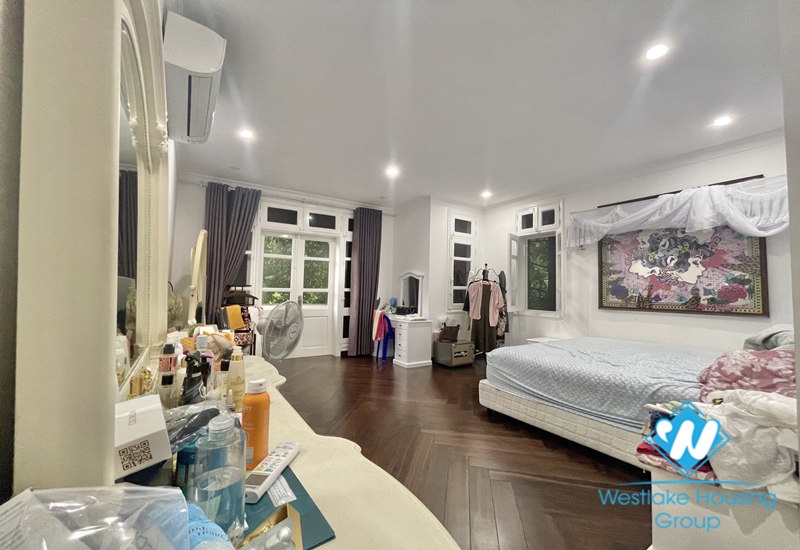 Large house for rent in D block, Tay Ho, Hanoi